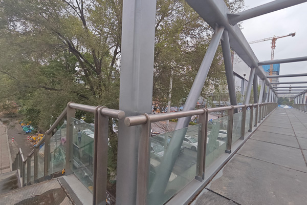 延吉鋼結構門式鋼架是否比傳統建筑更加安全可靠